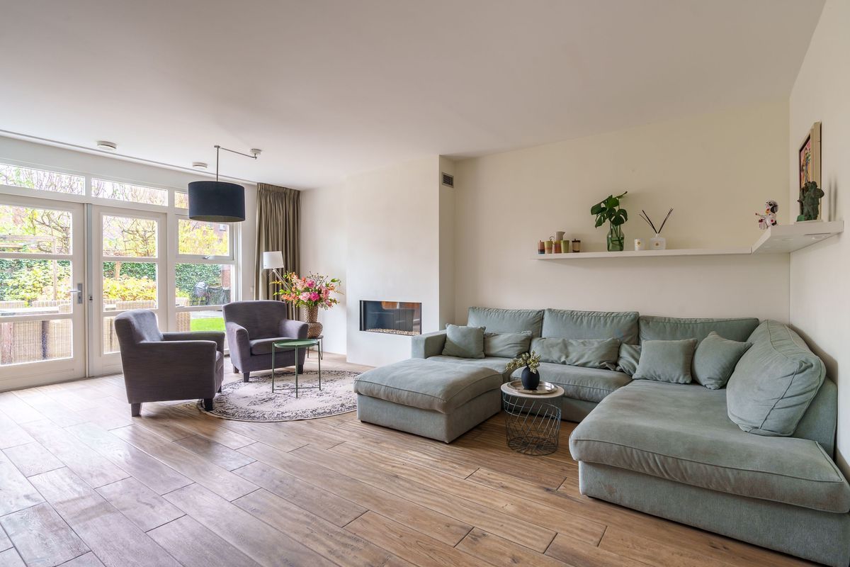 Nicolaas Basterthof 2 Photo Blur 19