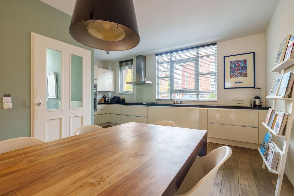 Nicolaas Basterthof 2 Photo Blur 16