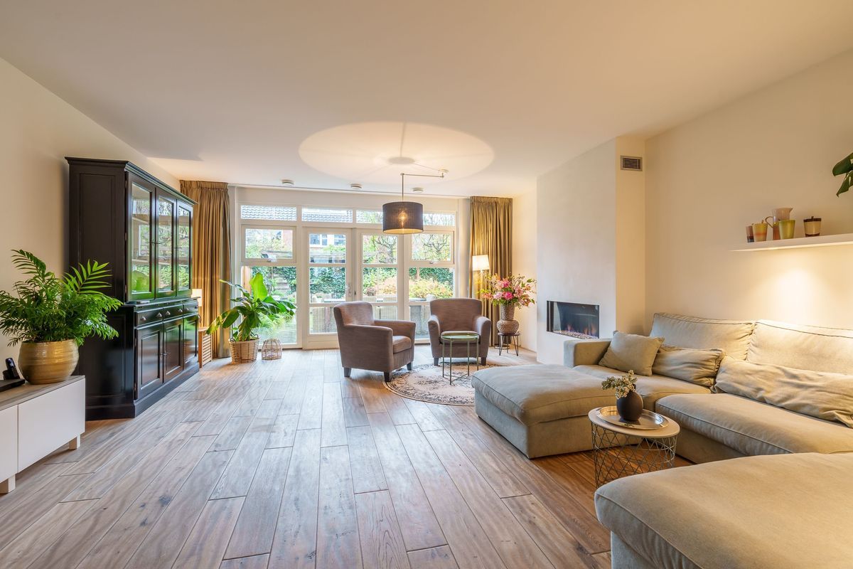 Nicolaas Basterthof 2 Photo Blur 30