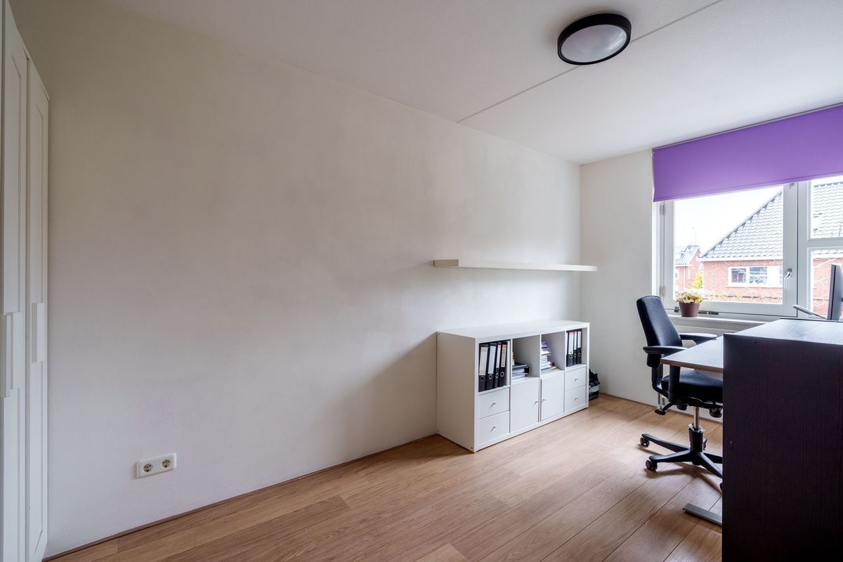 Nicolaas Basterthof 2 Photo Blur 47