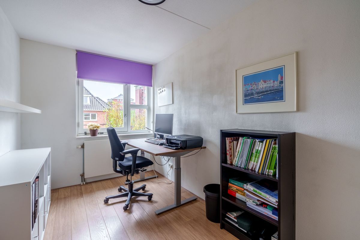 Nicolaas Basterthof 2 Photo Blur 48