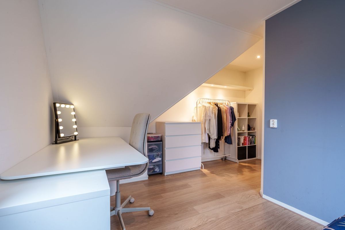 Nicolaas Basterthof 2 Photo Blur 61