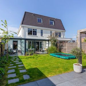 Oeverwalpark 28 Photo 2