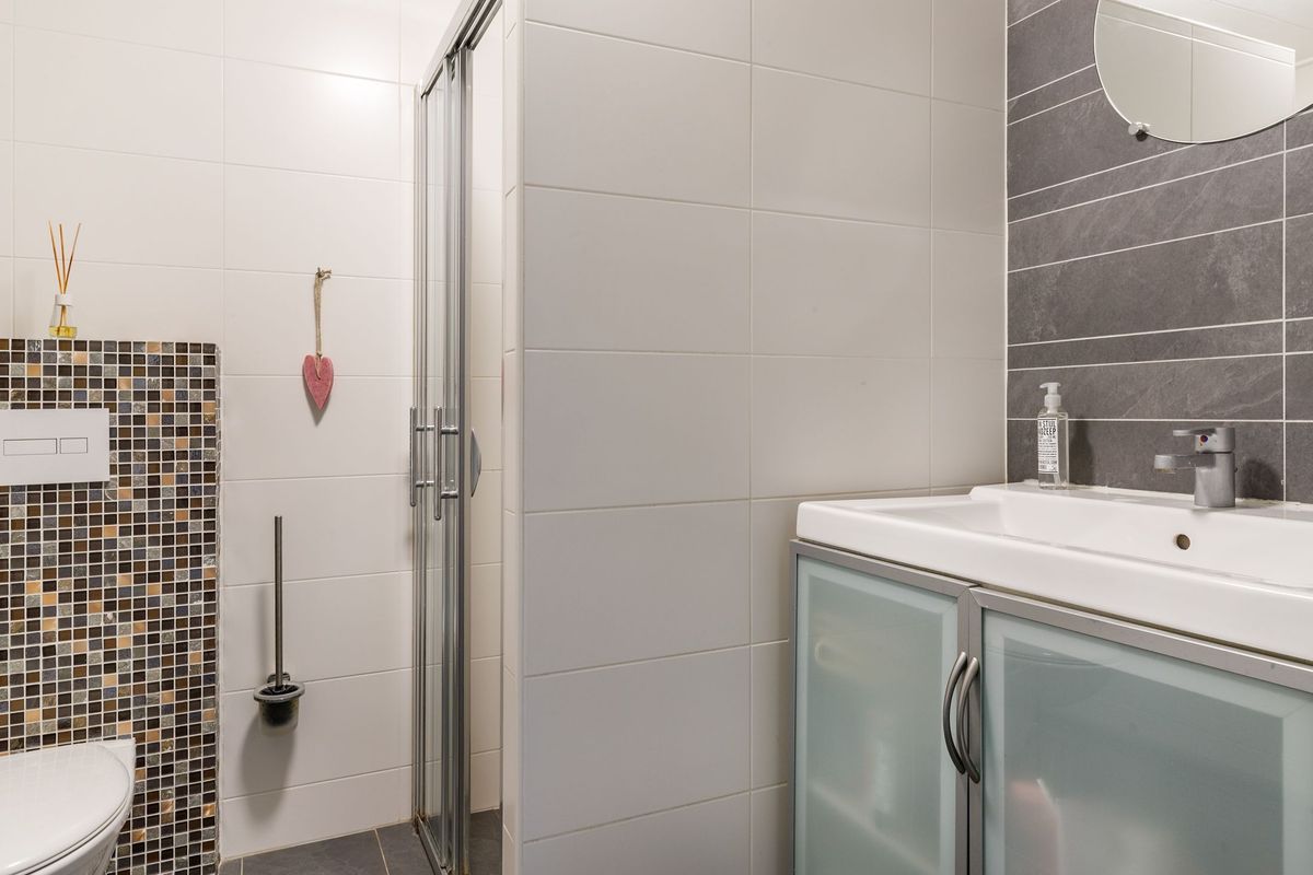 Oudwijkerdwarsstraat 80 Photo Blur 21