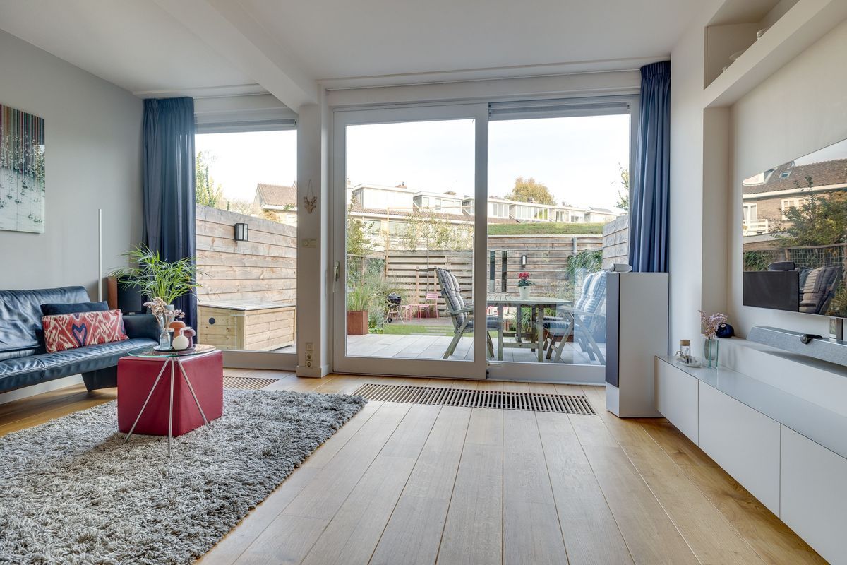 Prof. van Bemmelenlaan 48 Photo Blur 11