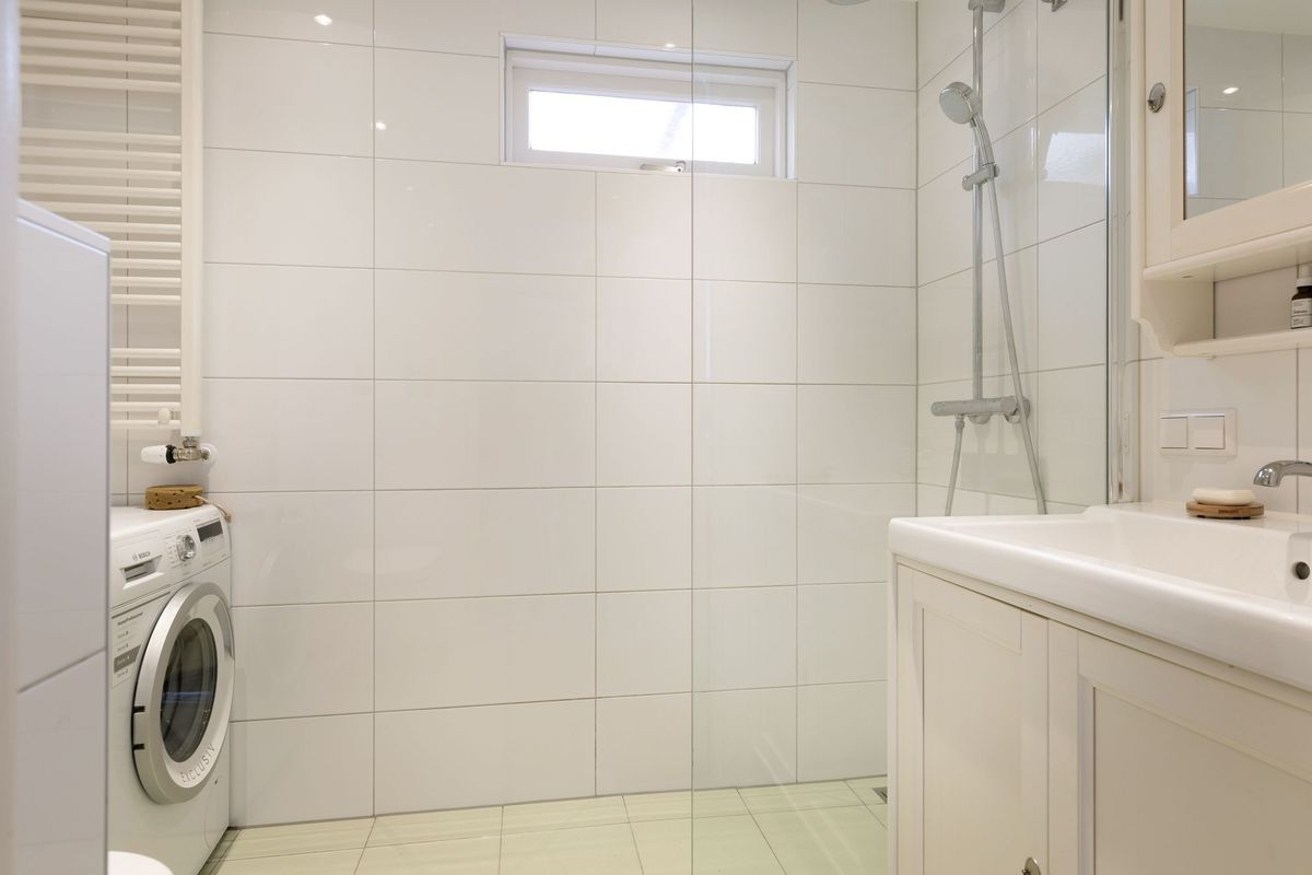 Jan Pieterszoon Coenstraat 80 Photo Blur 24