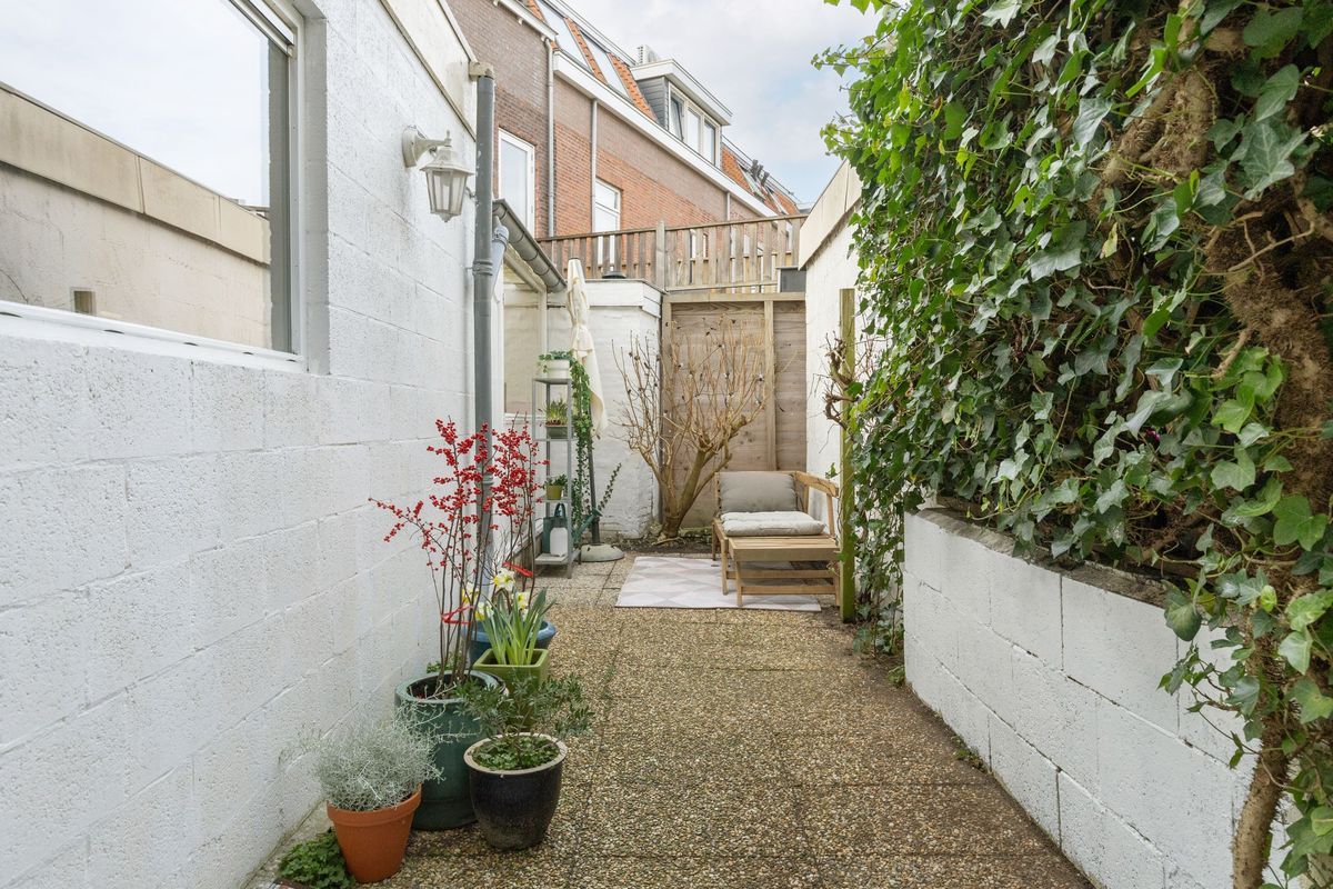 Jan Pieterszoon Coenstraat 80 Photo Blur 27