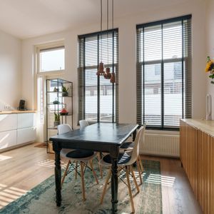 Van Diemenstraat 24-bis Photo 2