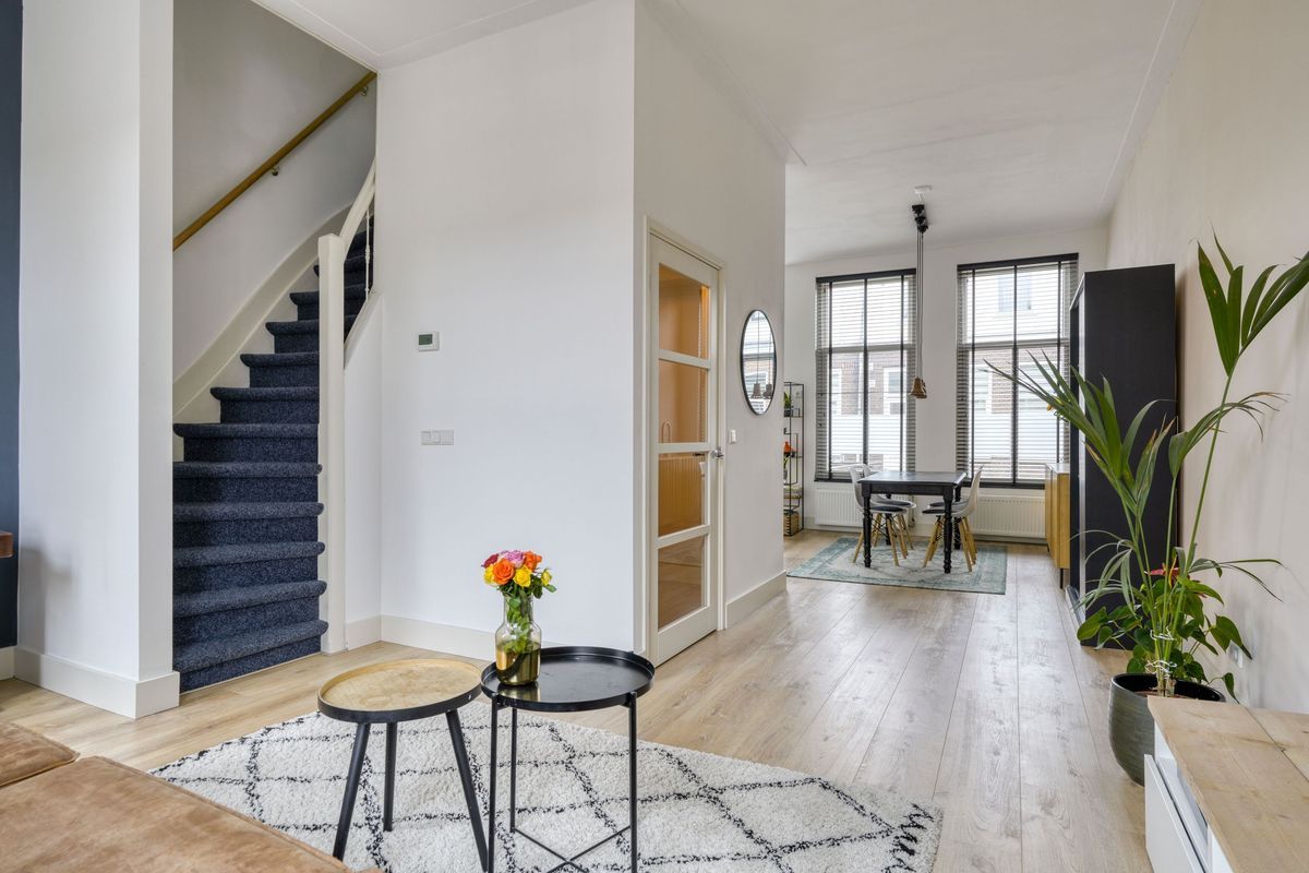 Van Diemenstraat 24-bis Photo Blur 10