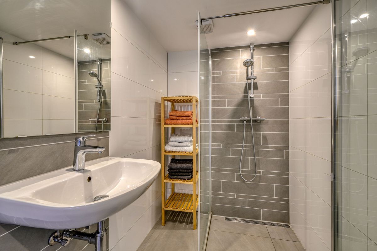 Van Diemenstraat 24-bis Photo Blur 33