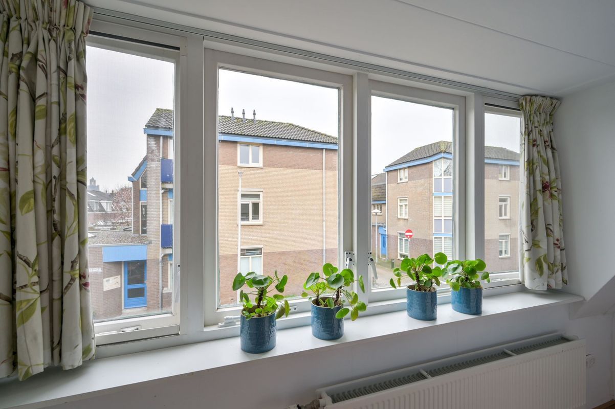 Bankstraat 40 Photo Blur 33