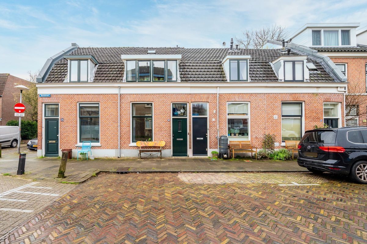 Bankstraat 40 Photo Blur 49