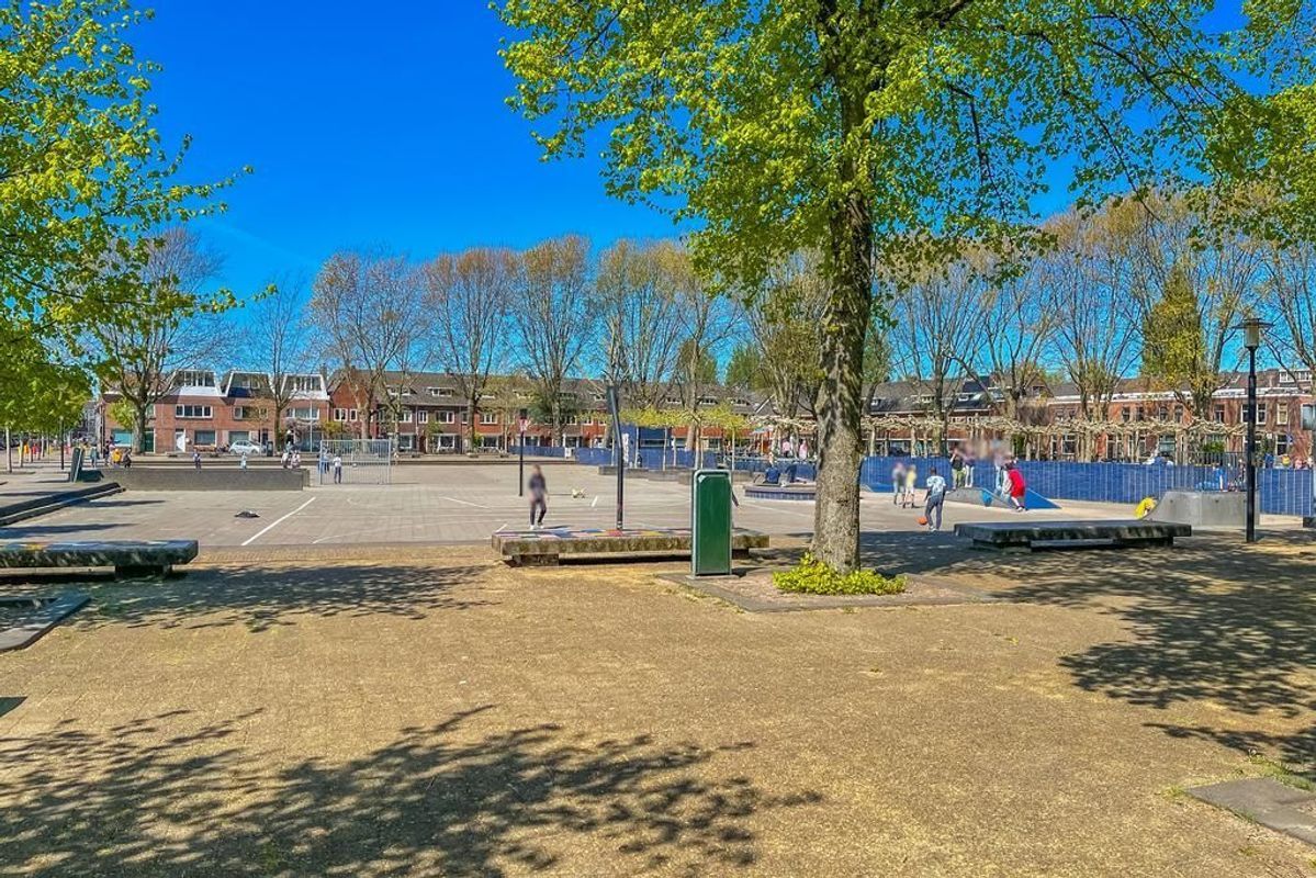 Van Lennepstraat 4-Bis Photo Blur 19