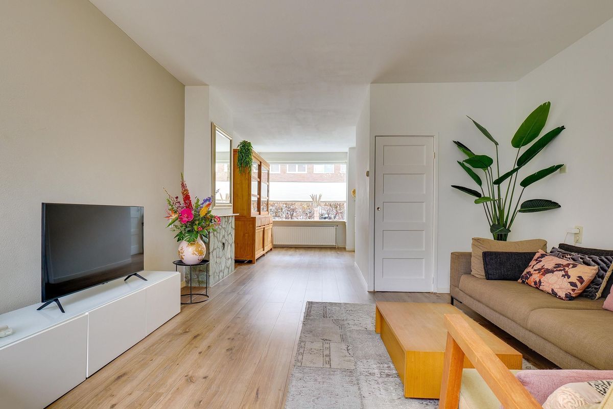 Jekerstraat 47 Photo Blur 1