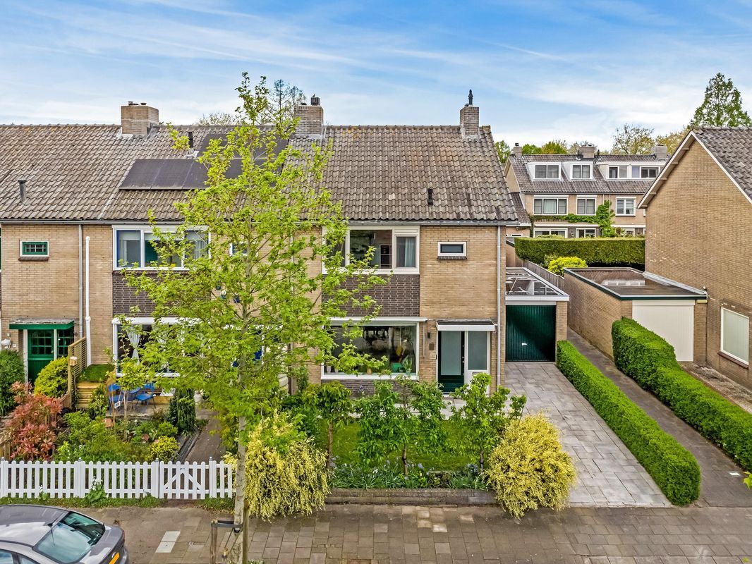 Wethouder Gerssenlaan 13 Photo Blur 1