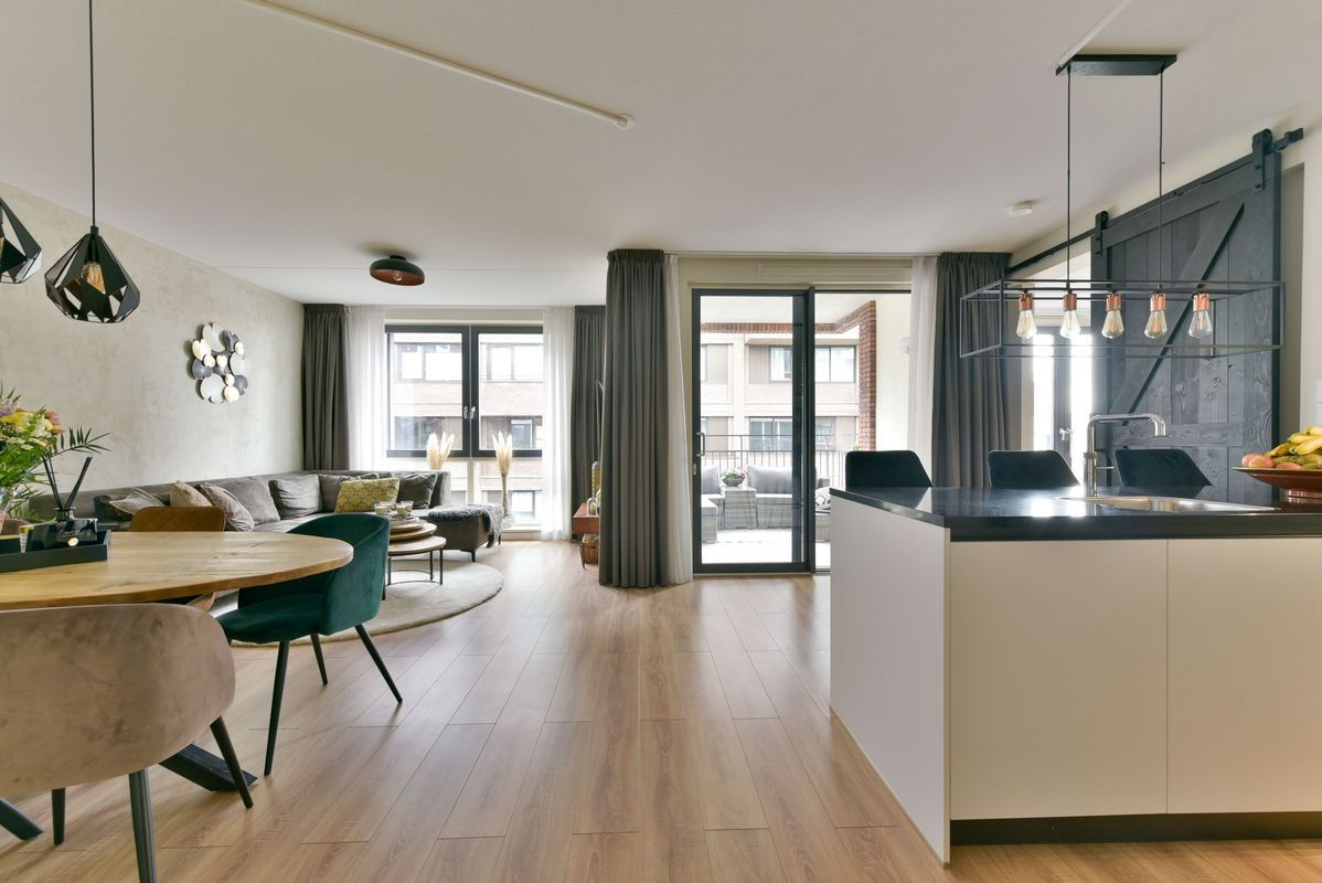 San Marinostraat 87 Photo Blur 2