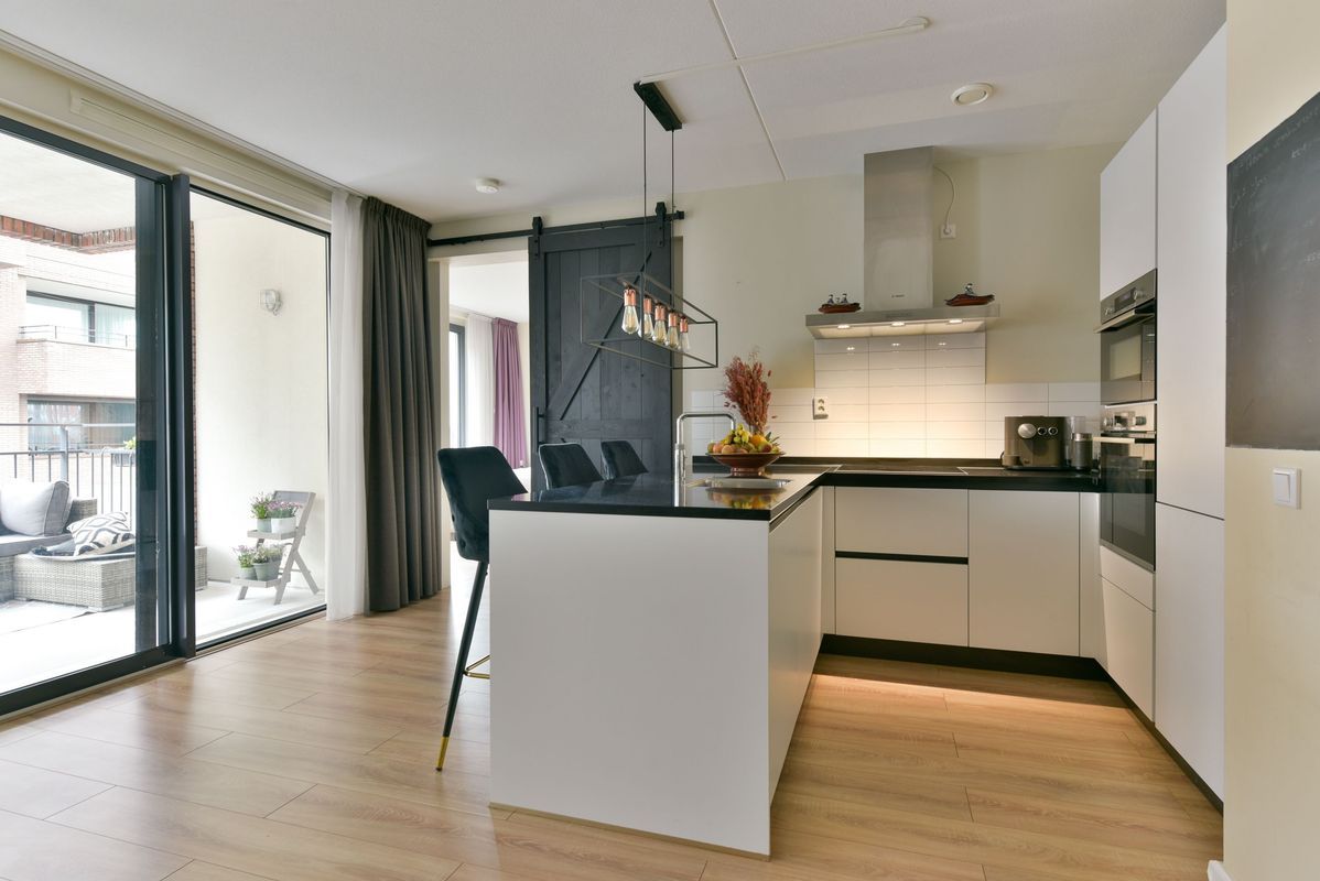 San Marinostraat 87 Photo Blur 12