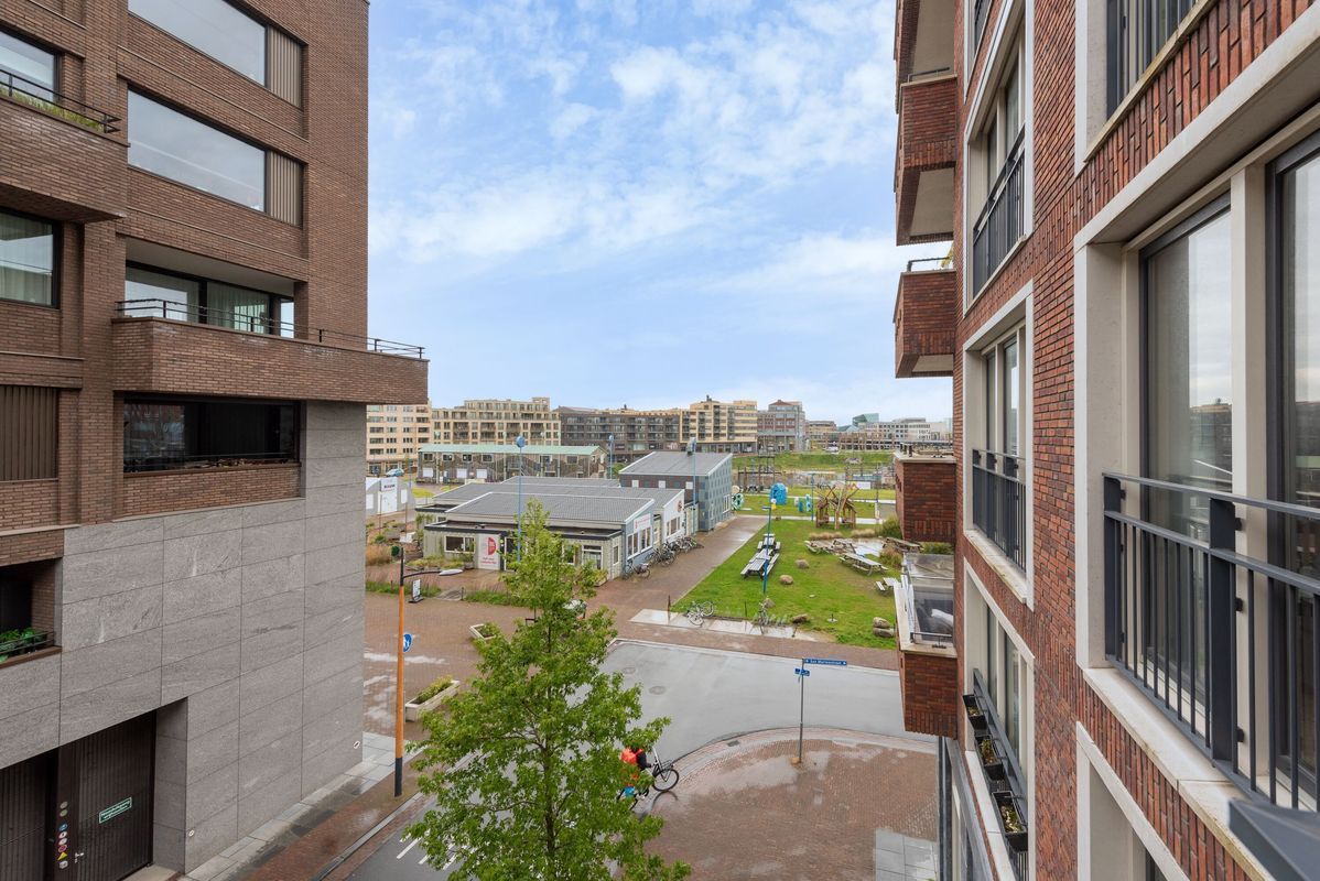 San Marinostraat 87 Photo Blur 18