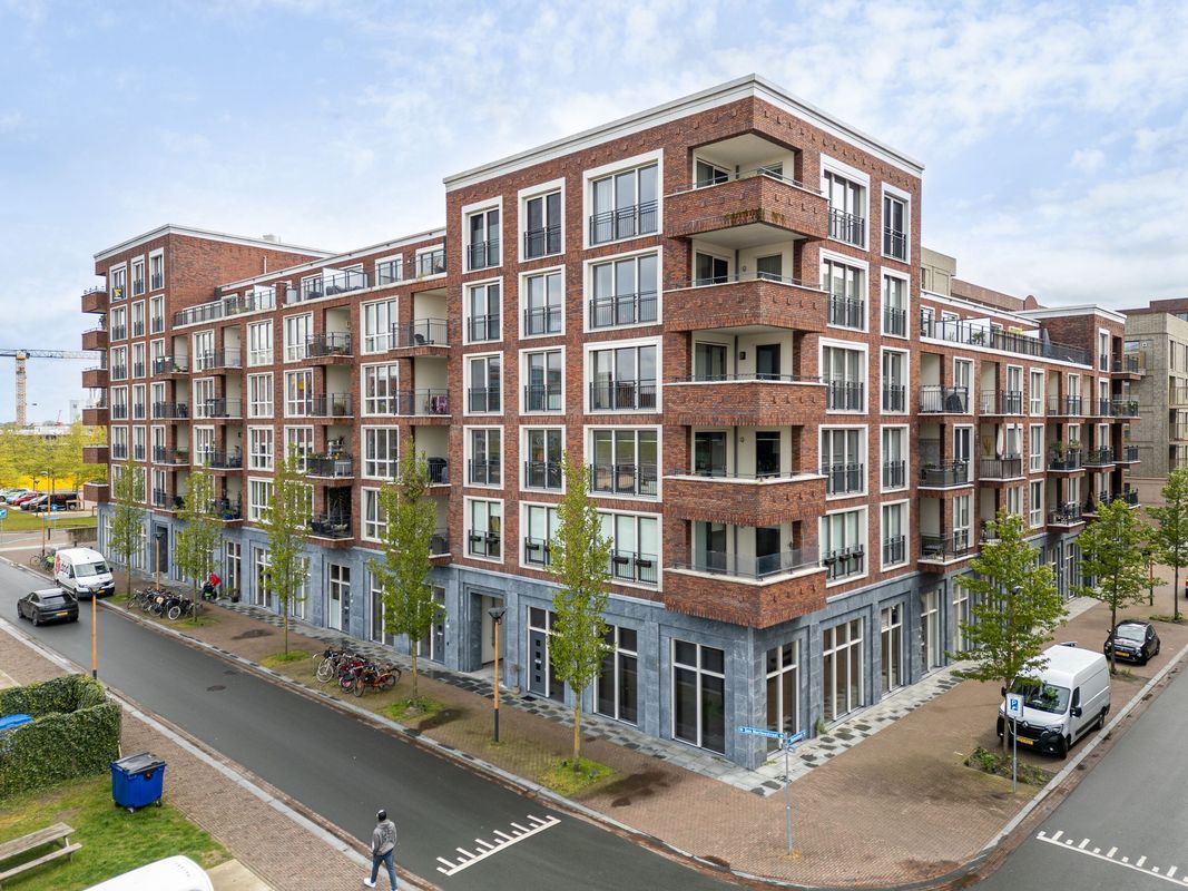 San Marinostraat 87 Photo Blur 40