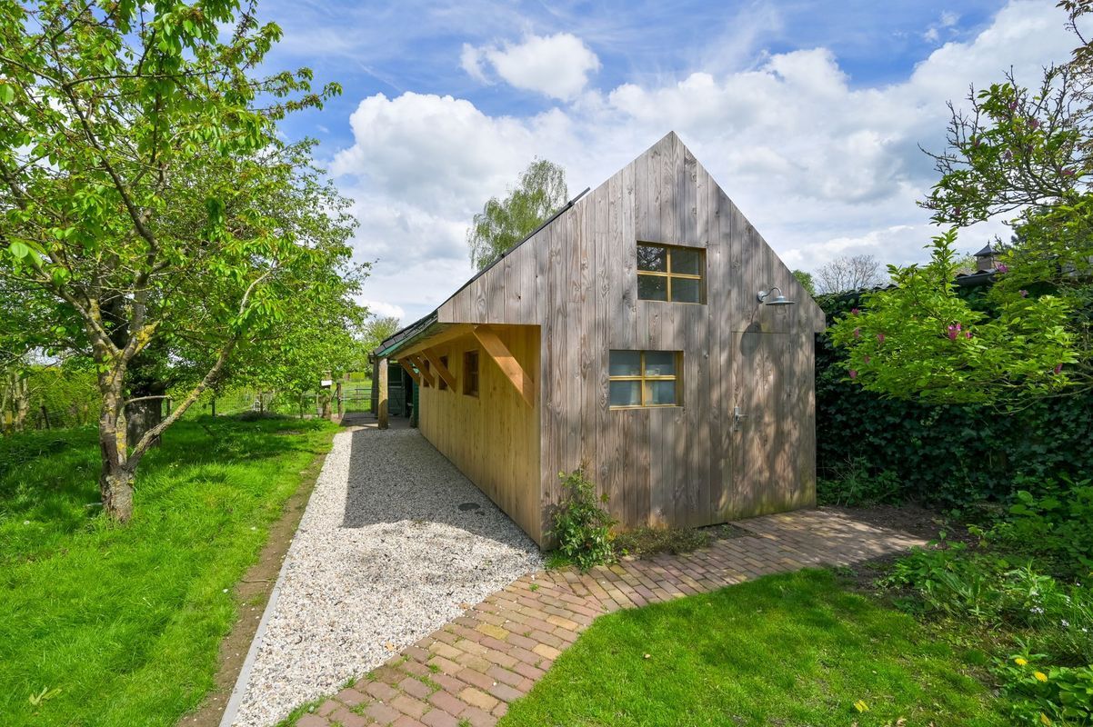 Uiterdijk 3 Photo Blur 58