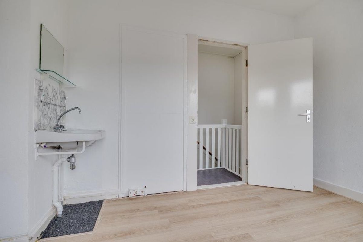 Ambonstraat 18-BS Photo Blur 16