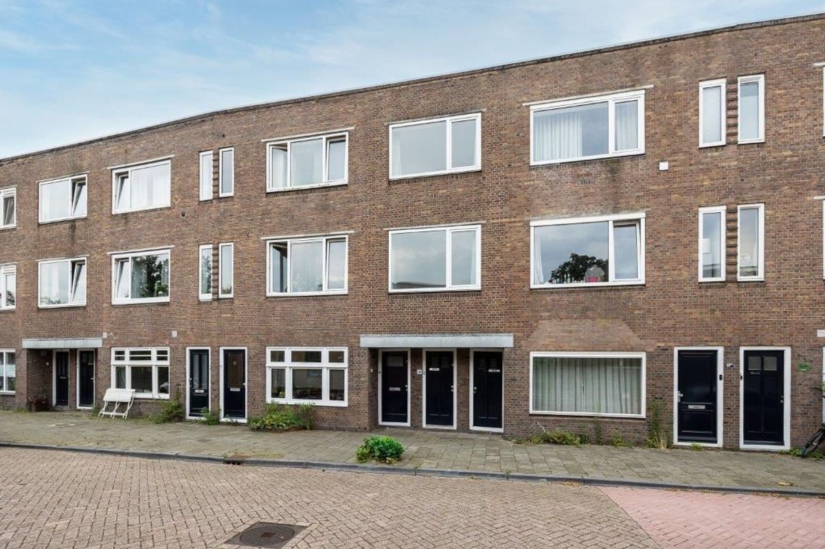 Ambonstraat 18-BS Photo Blur 23