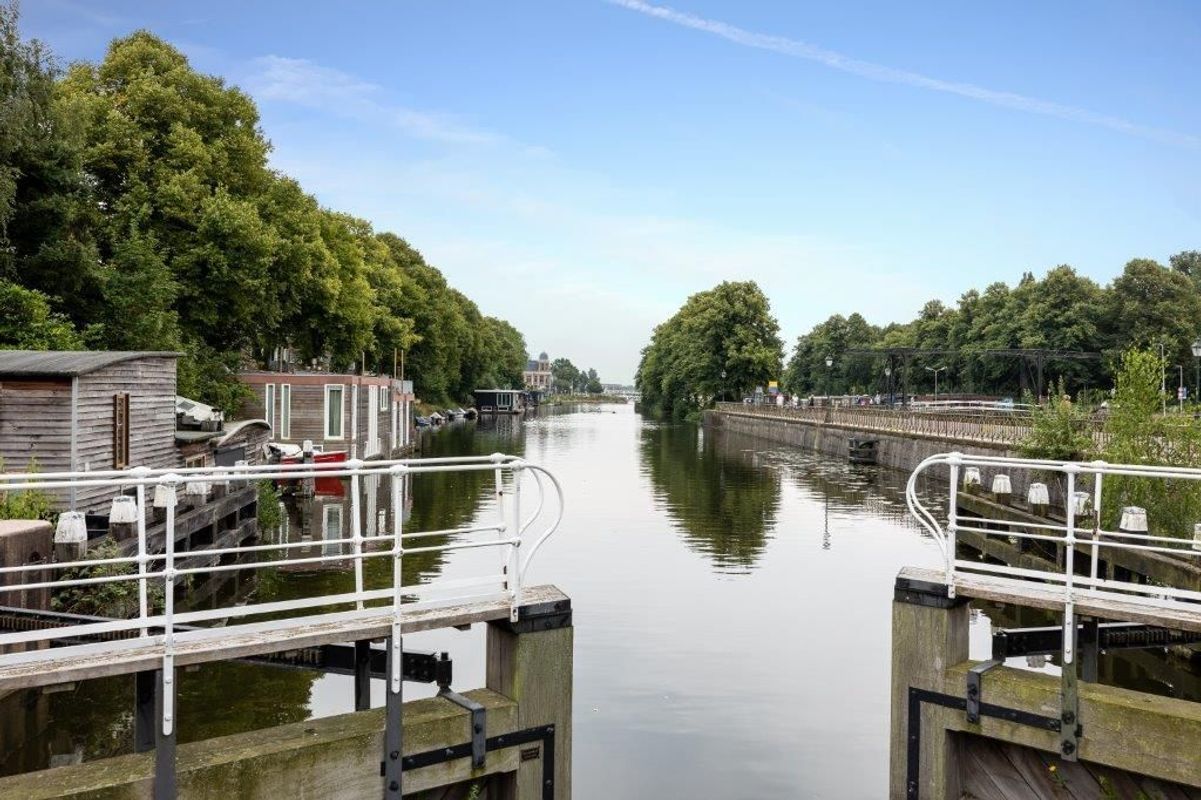 Ambonstraat 18-BS Photo Blur 28