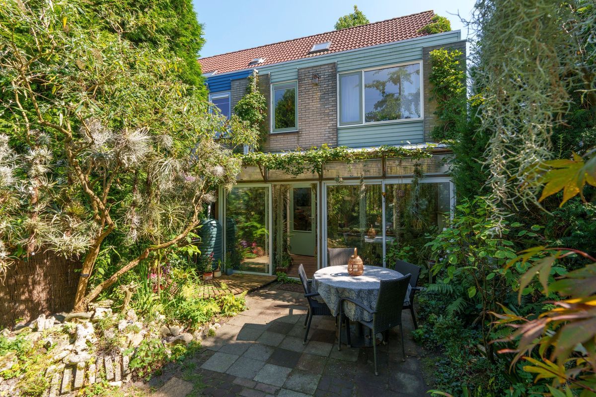 Jungfrau 107 Photo Blur 15