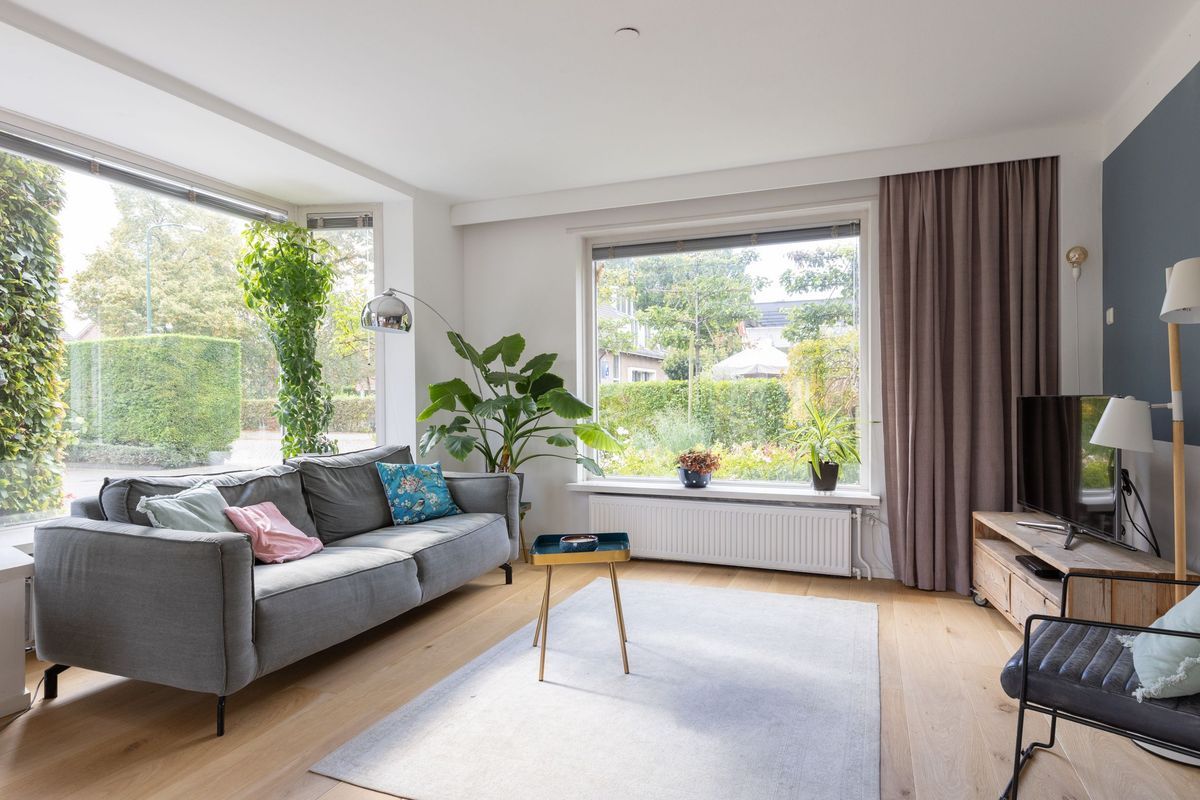 Burg v d Weijerstraat 27 Photo Blur 11