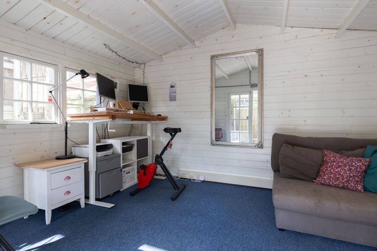 Burg v d Weijerstraat 27 Photo Blur 30