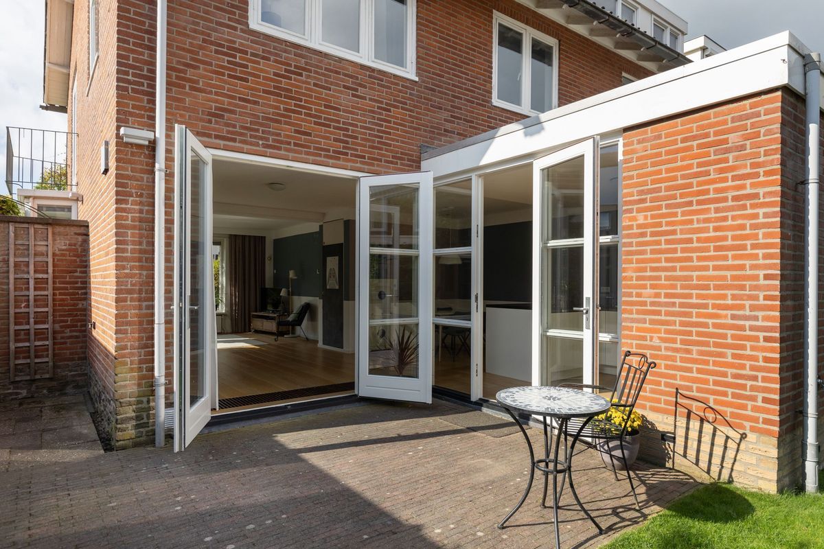 Burg v d Weijerstraat 27 Photo Blur 36