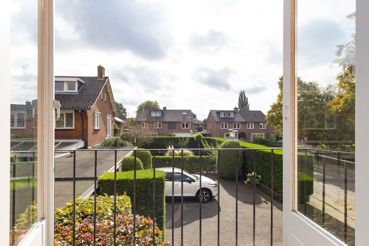 Burg v d Weijerstraat 27 Photo Blur 42