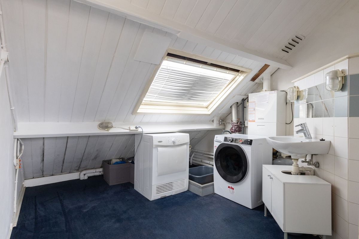 Burg v d Weijerstraat 27 Photo Blur 48