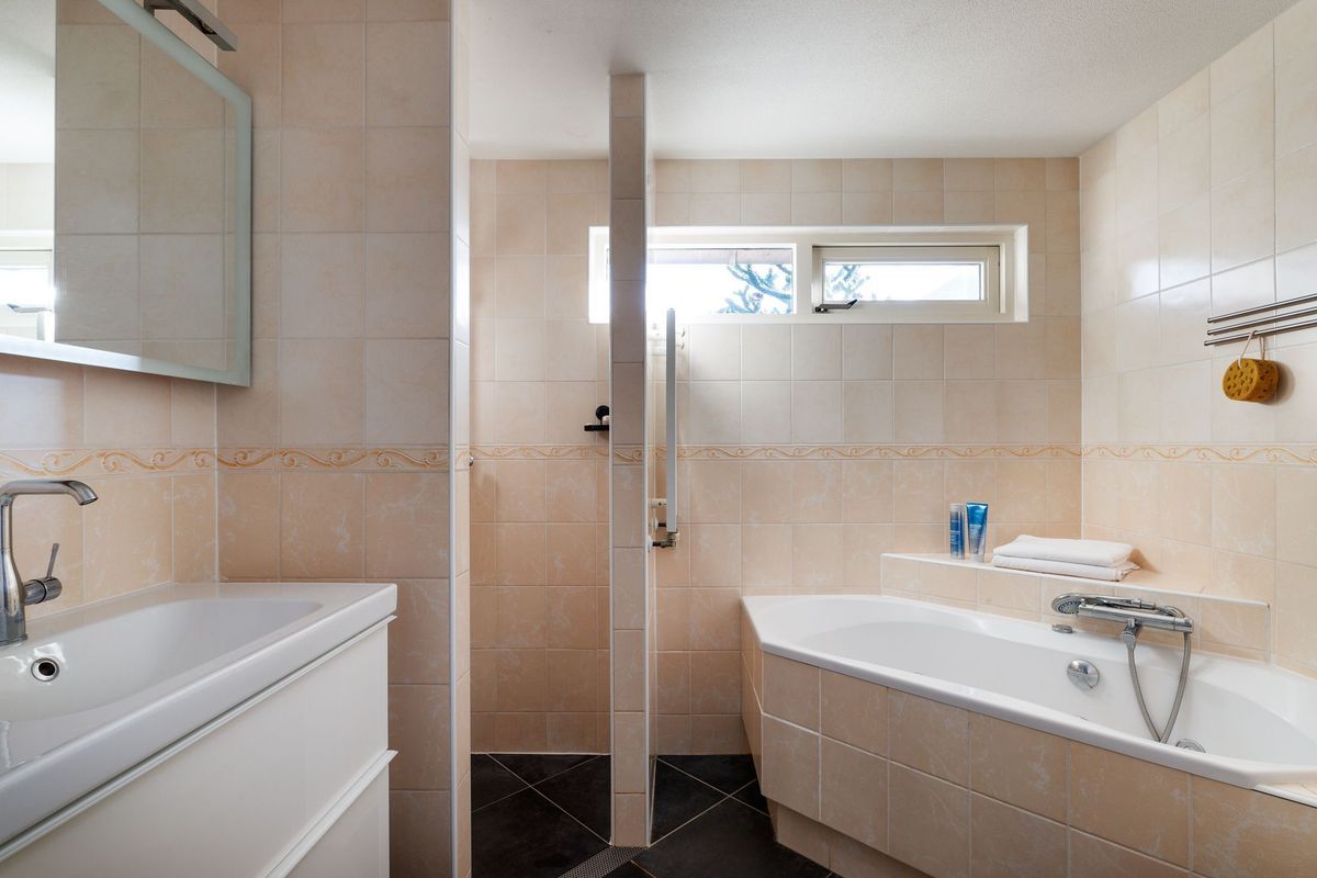 Helsinkilaan 19 Photo Blur 12