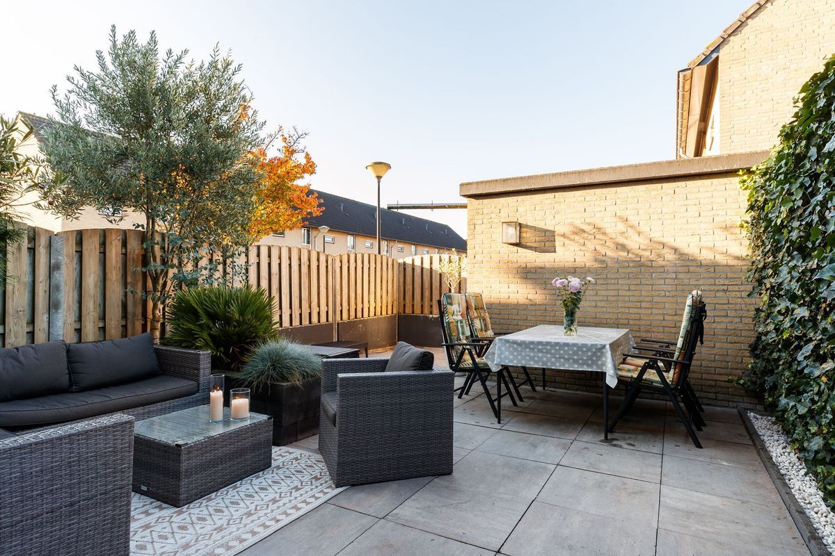 Helsinkilaan 19 Photo Blur 21