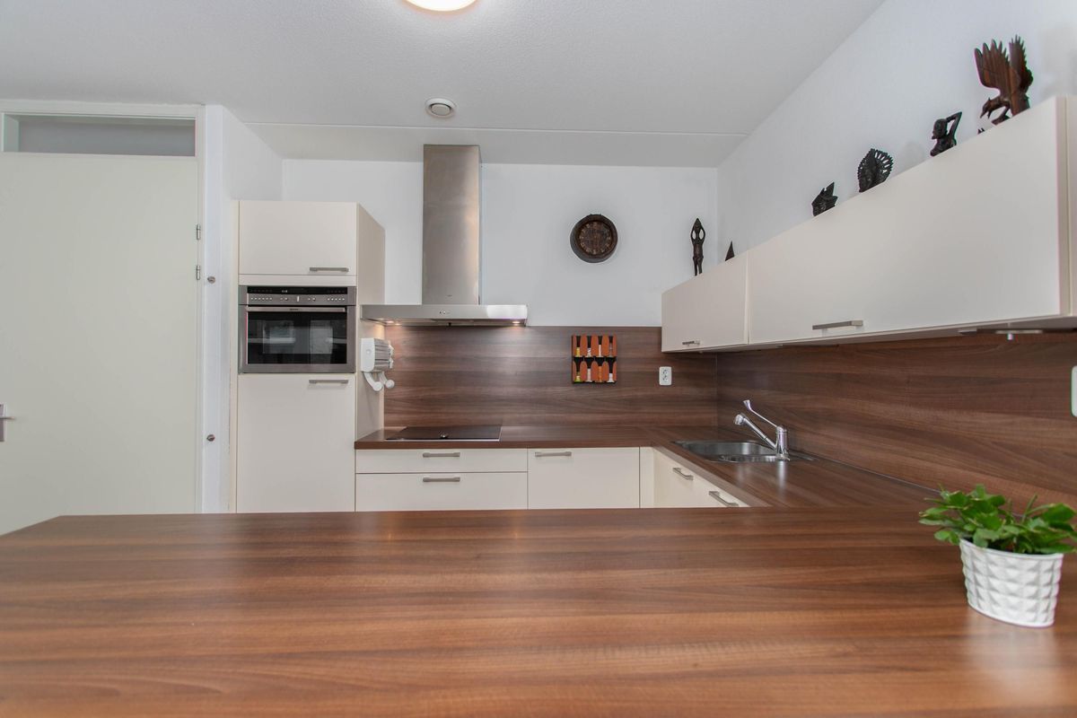 Miles Davisstraat 167 Photo Blur 11