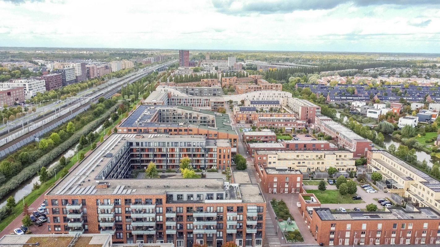 Miles Davisstraat 167 Photo Blur 32