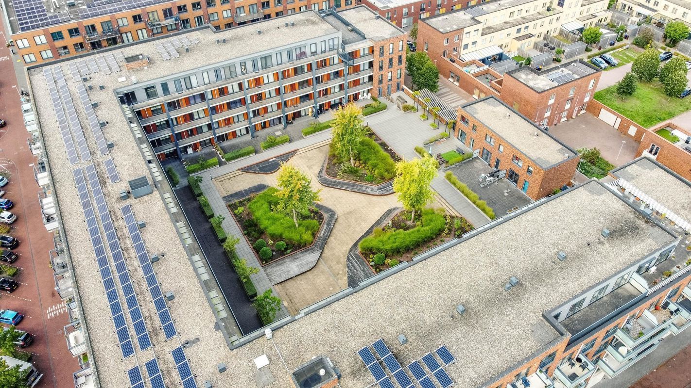 Miles Davisstraat 167 Photo Blur 35