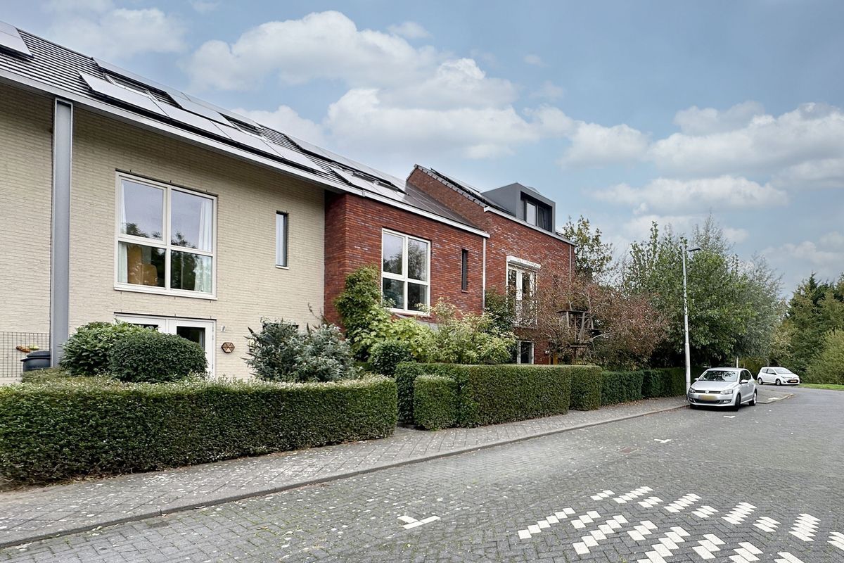 Stuivingastraat 64 Photo Blur 3