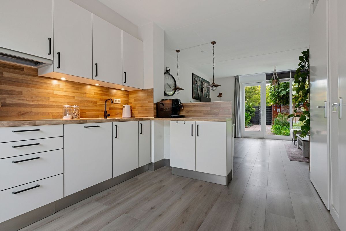 Stuivingastraat 64 Photo Blur 10