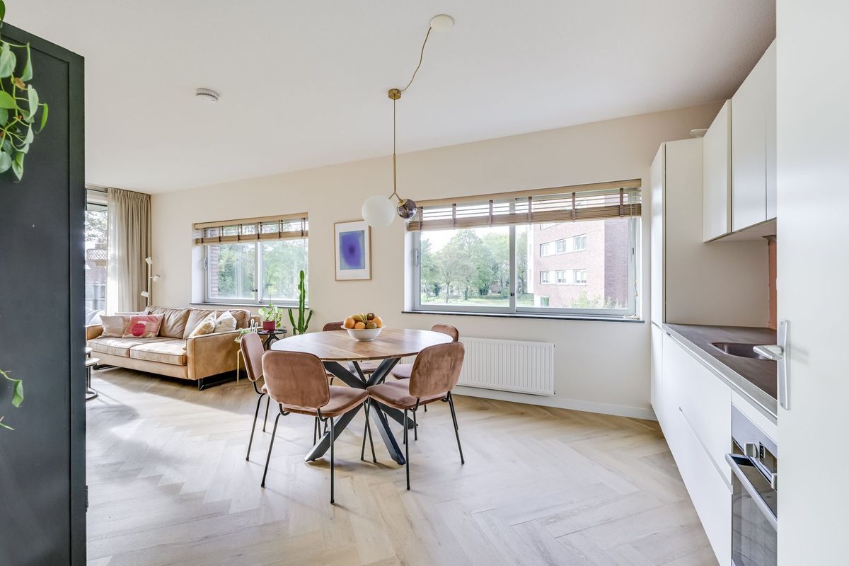 Royaards van den Hamkade 221 Photo Blur 7