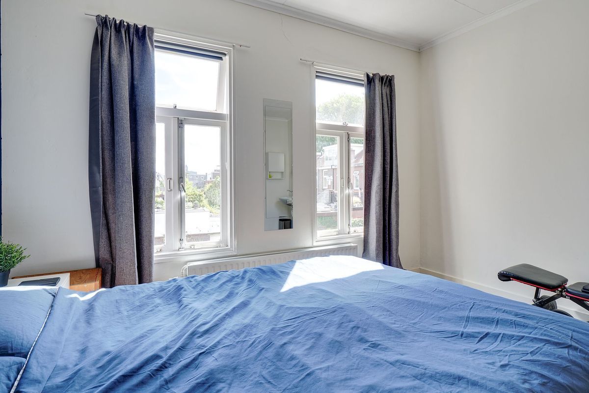 Van Lennepdwarsstraat 3 Photo Blur 18