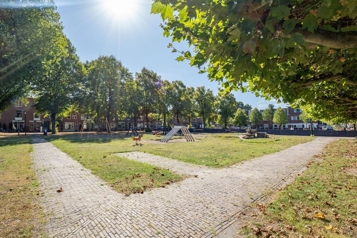 Van Lennepdwarsstraat 3 Photo Blur 29