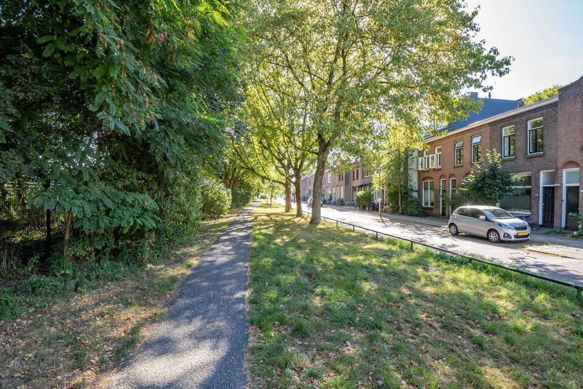 Van Lennepdwarsstraat 3 Photo Blur 27