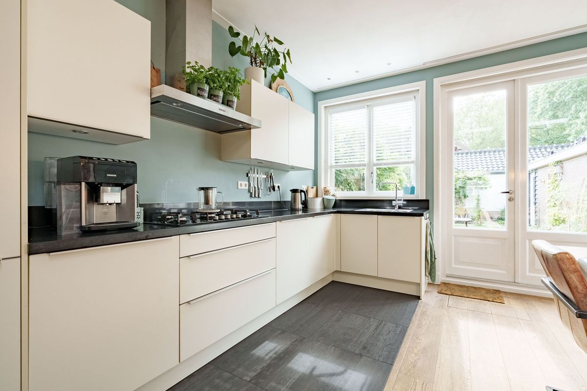 Frank van Borselenlaan 29 Photo Blur 8