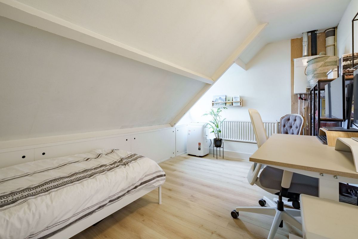 Frank van Borselenlaan 29 Photo Blur 17