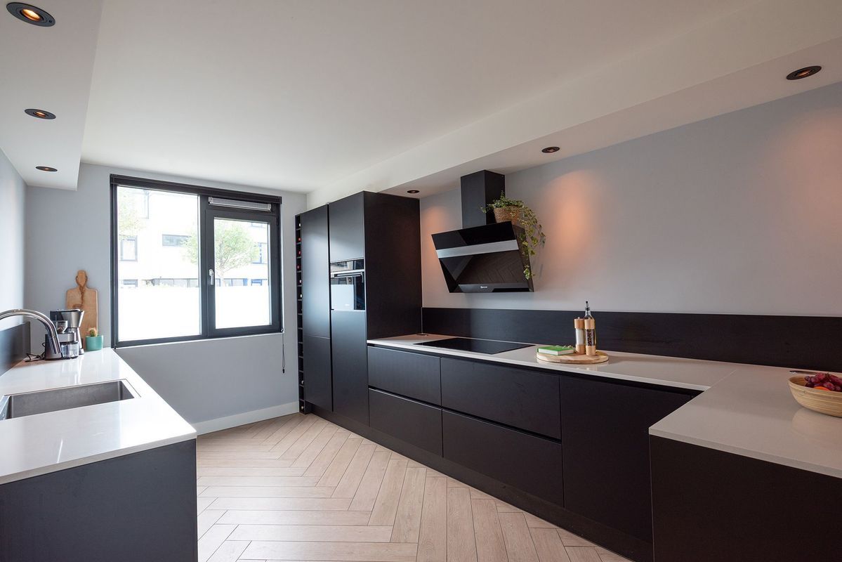 Zuiderkeerkring 229 Photo Blur 2