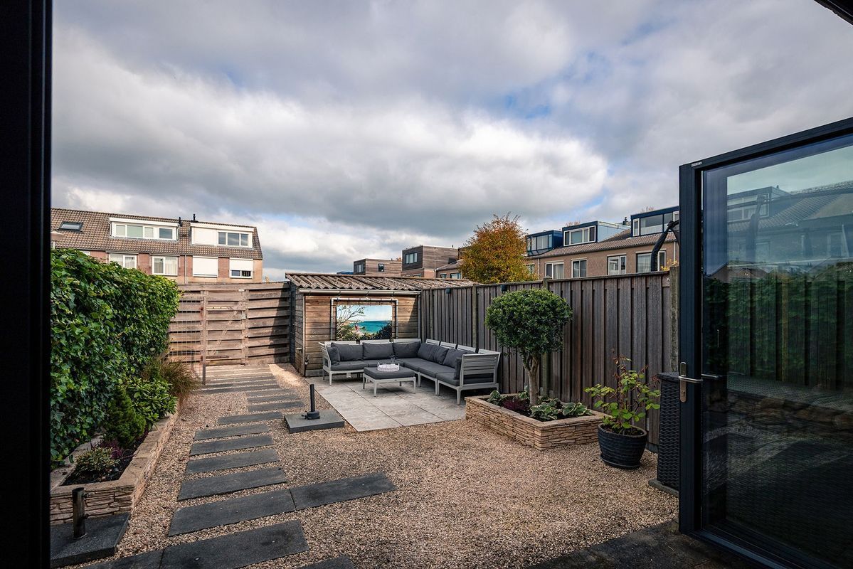 Zuiderkeerkring 229 Photo Blur 16