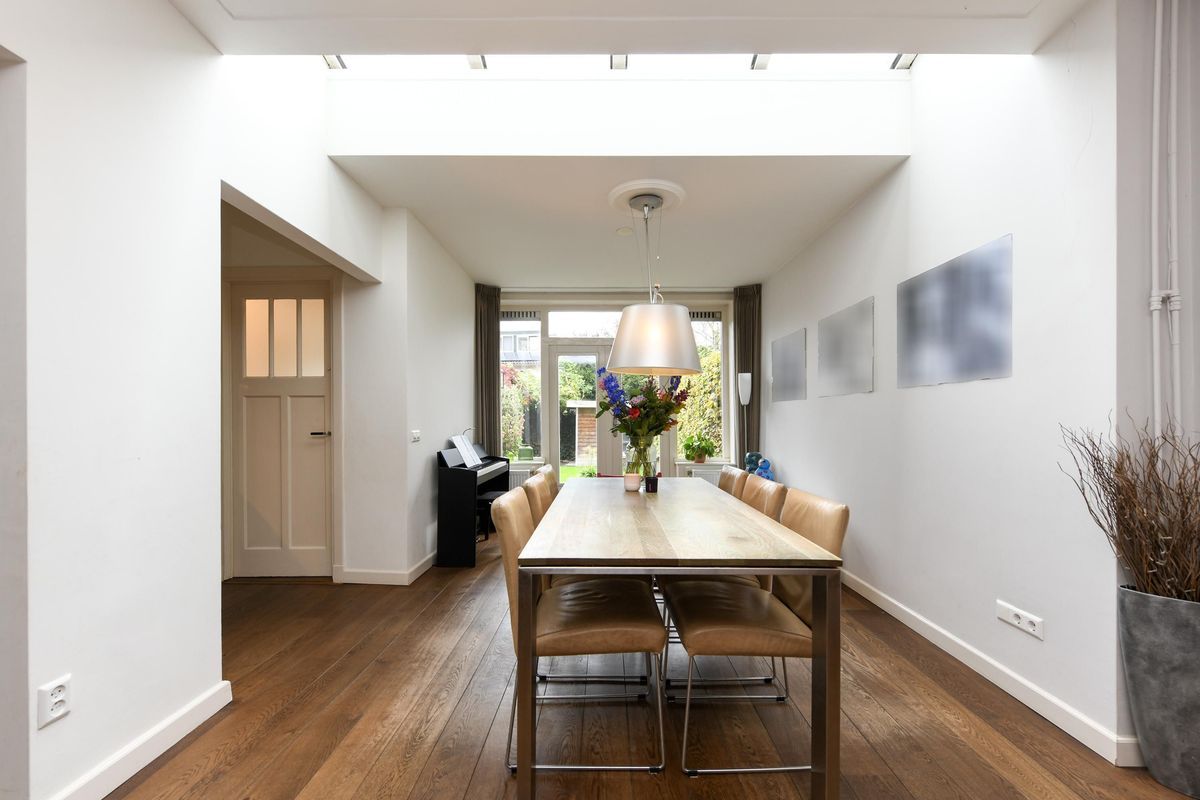 Laan van Cattenbroeck 54 Photo Blur 9