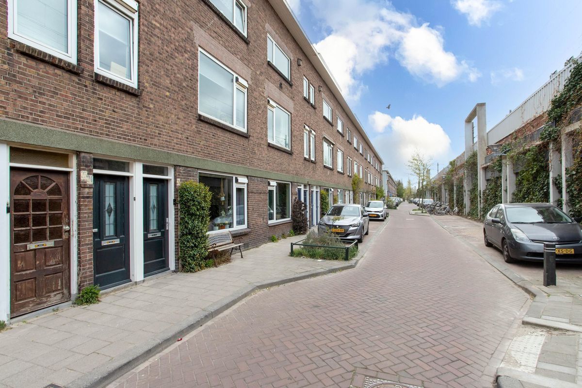 Pelikaanstraat 24 Photo Blur 25